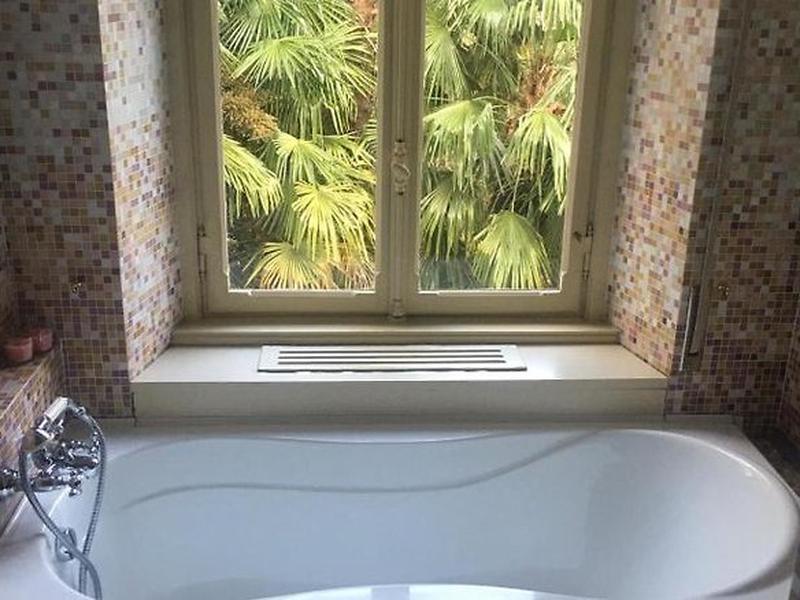 B407E8D5979FF1C7204F4FC2FB209E2C