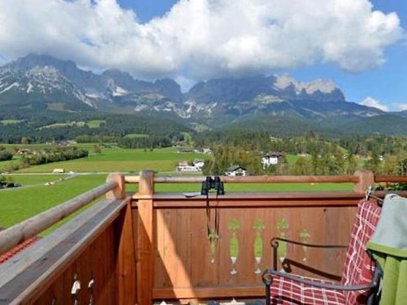 5FAD98A6A87FDBF57FA38368E7F71E3E