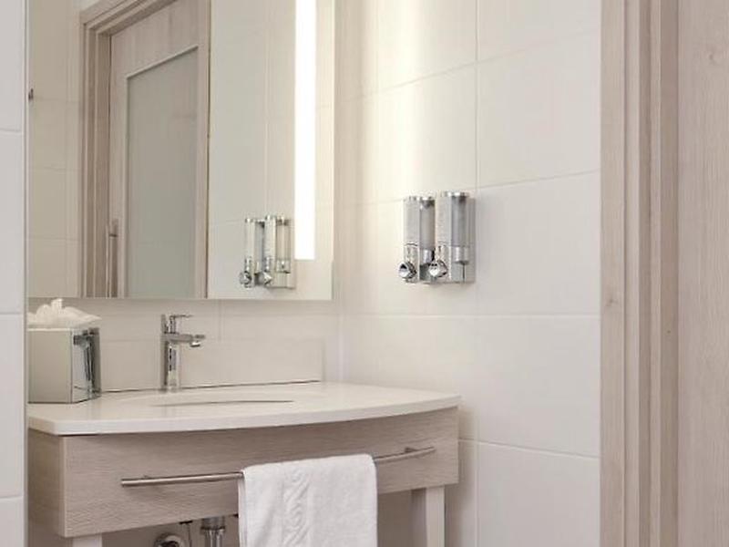 E000F41C20296361025FB993320132C6