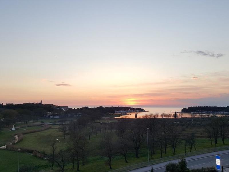 6E16C790826FCD0F2CD537A4BA419C69