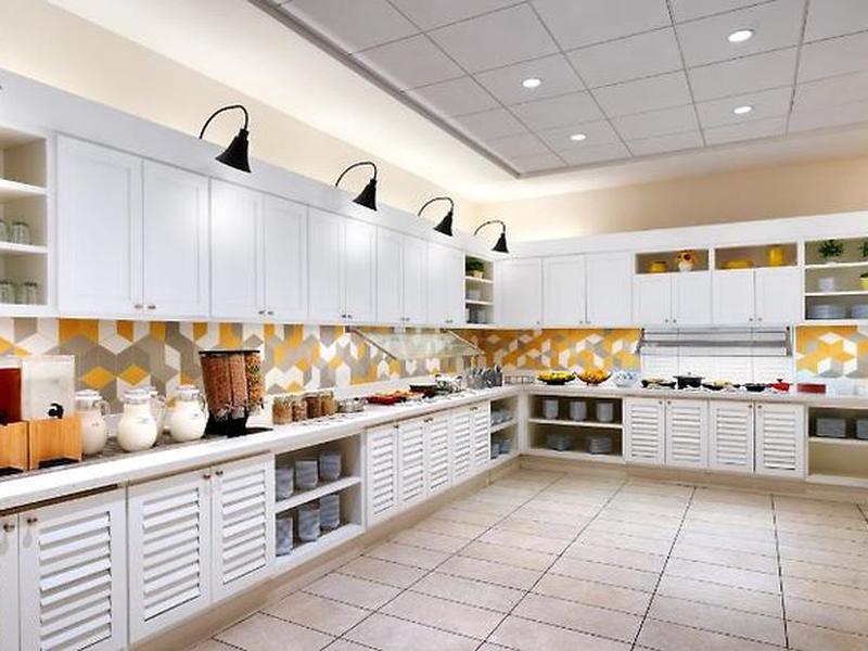 BAD3DB898E3AF46F5685FD86C5AC5F03