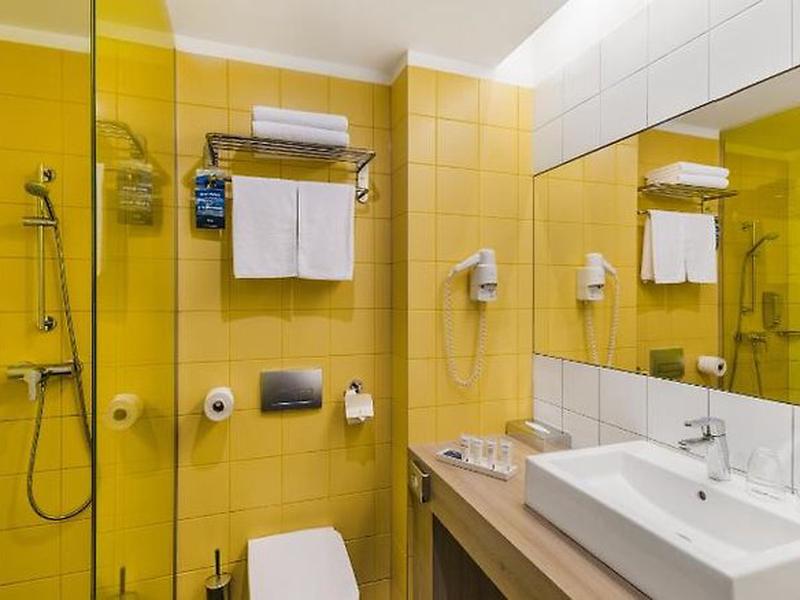 5070161BDDEF48D35FC677FAF49F5DA7