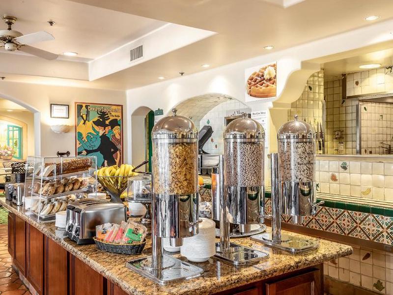 AF990D29B294E4B106A4D435BACDEC84