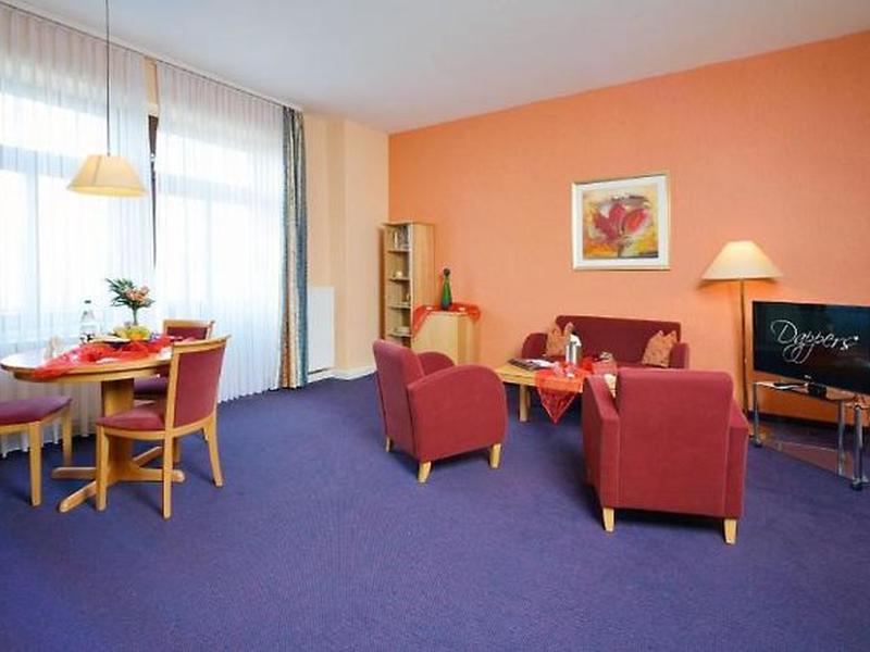 31C3EDFA1679E5B6F42B275C98824D8B