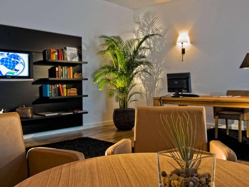 EB7A50002A71ACF7CC1909409429B3AB