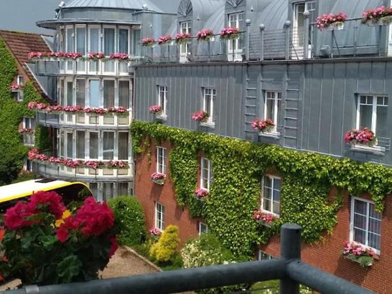 A69A389ABB82D9C2EFCECE39984EA3D9