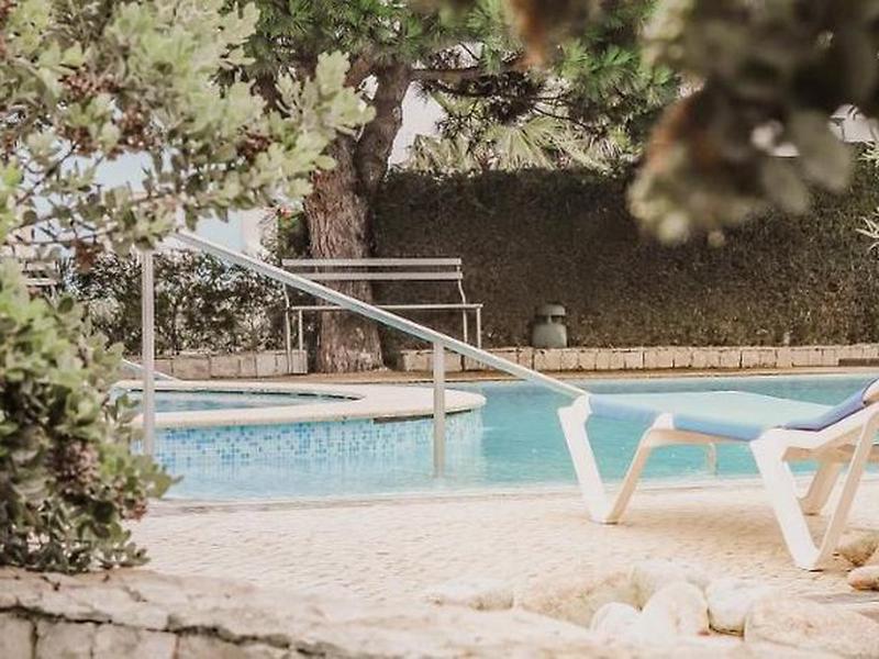 25237FE2BEAB78F3529266F19C34EBA9