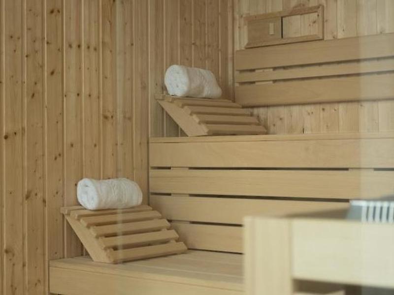 3C555DE9C1BF85830A9E330210FA5EC4