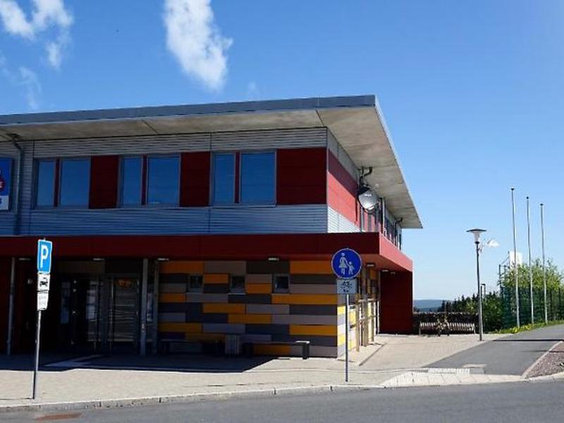 0B1CD6D8E893D2B6D30C97D5B19F0ED8