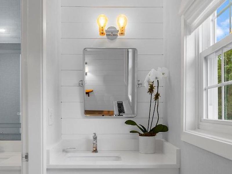 91691F0556C21E89389241235D6803C9