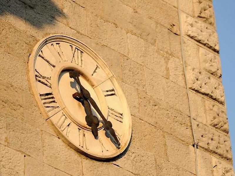 FE637AEB8A17AA389DC94C50BE6E94A8