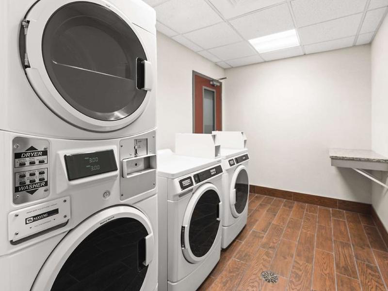 1161118BC40FDF1B3F607457F9FF5105