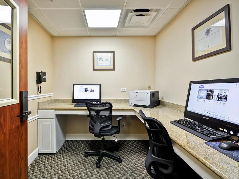 E7C43E3C04B267E4496F6C23CC4C3C36