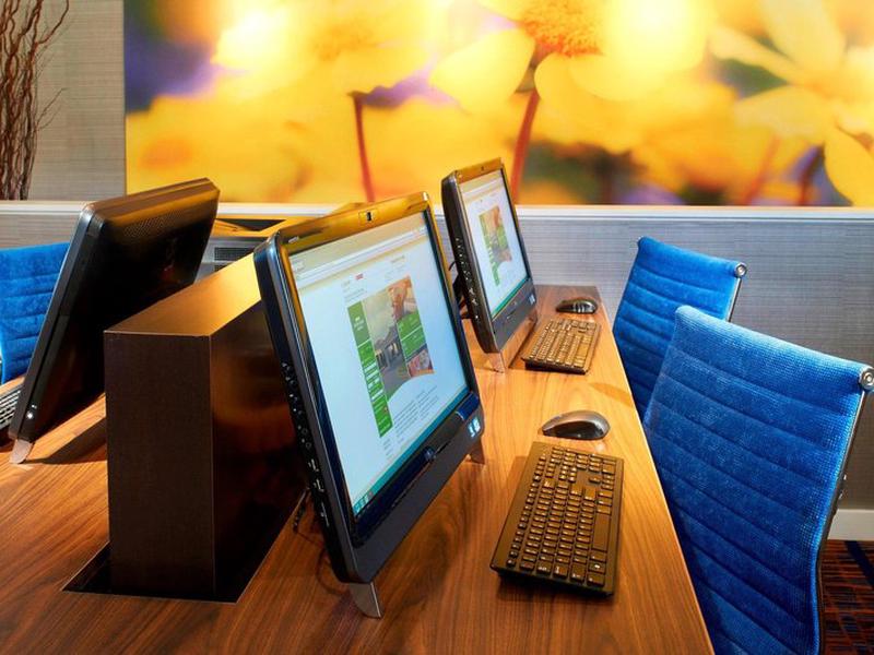 371CB1EF160D43923C1589A3168E0EC7