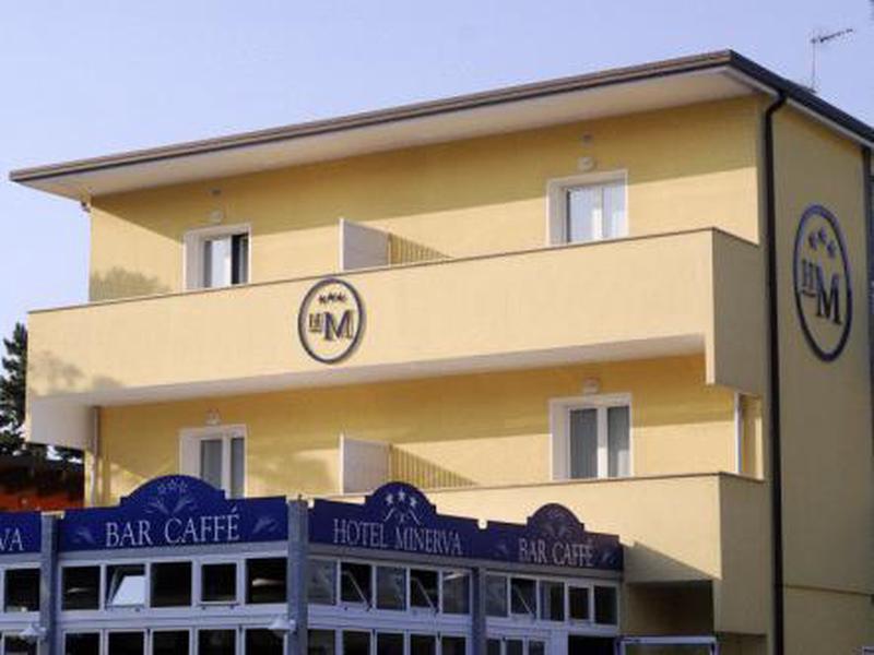 39E8833B2CF3CCCEA34ABBF7148AB81F