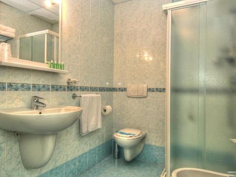 8C4E927FD01A97509FCC09A034FEF01B