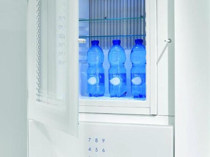 AB5544B4AB28680D94223A9A417F6433