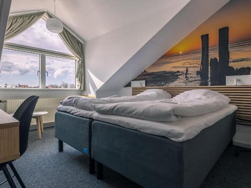 3DC0D839B813BFEAD3F8D2B6B302D2D0