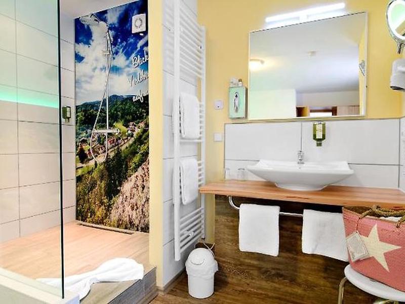 99C2F622C44E29A050C70B80C1604519