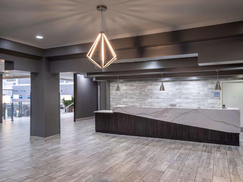 7EF2ED4A318D85EFA2BB35B8DB208104