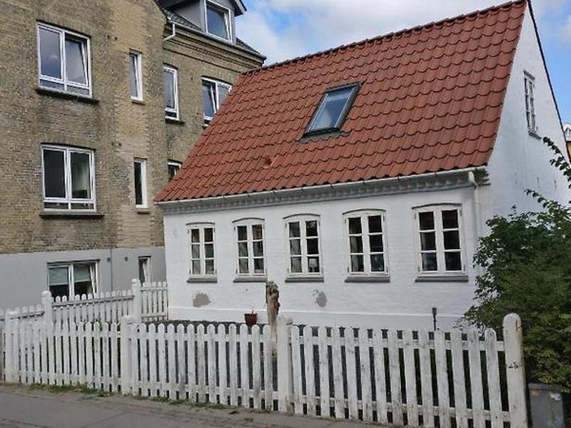 B4AA1EC059058FC8C0F44ECB3858C757