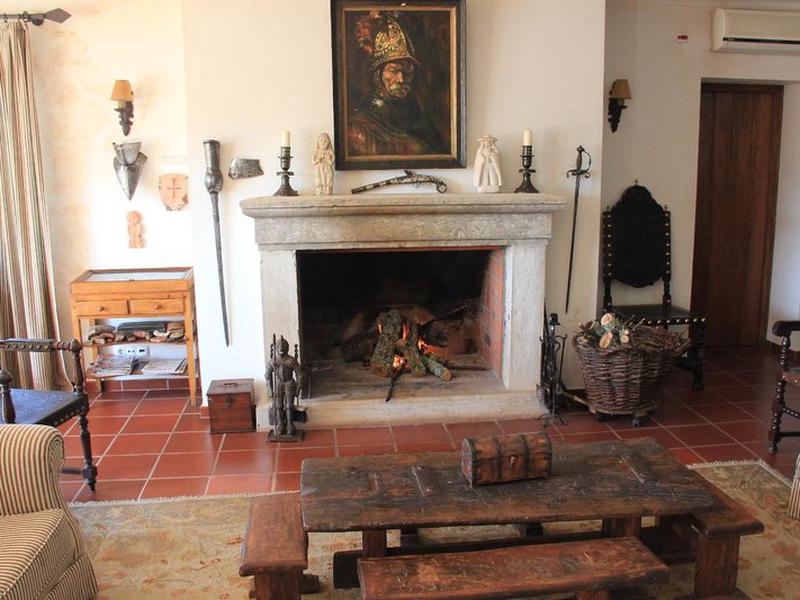 44CF721B9BB0027E1D7125F335716BD8