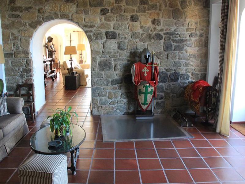 988D93F30BC1DAB079EE9EB44A3FC212