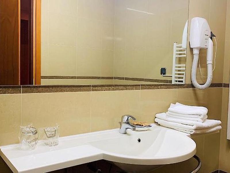 8C94EAF99181CB29D9C1952E152CE599