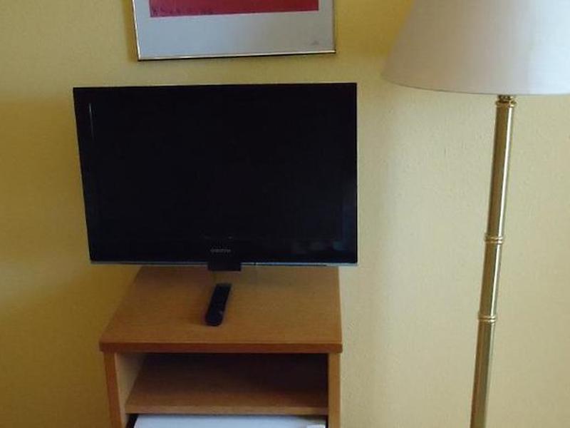 8CE974F563D6975199B961B869848617