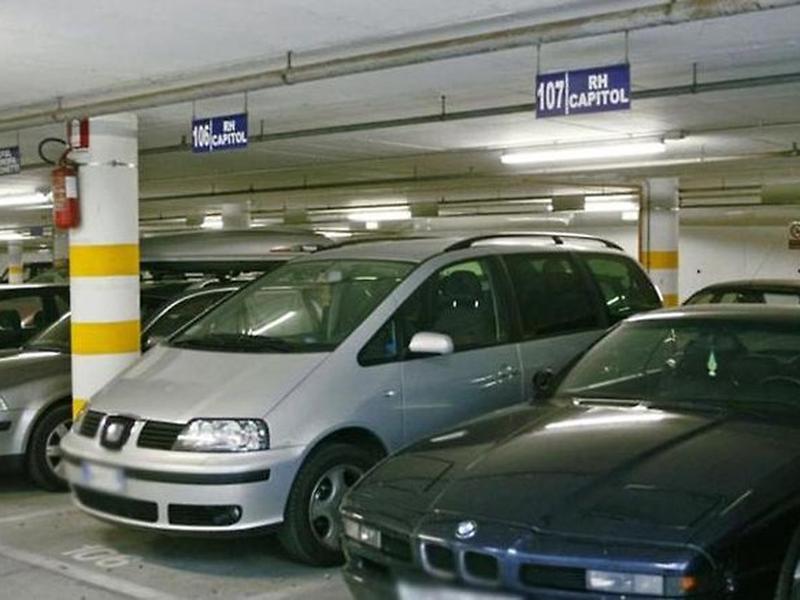 08CE764D96B2F62EDD519846C5F1A900