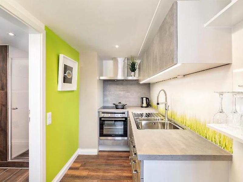 DB302B3D720CA90B382F7BA90C08D848