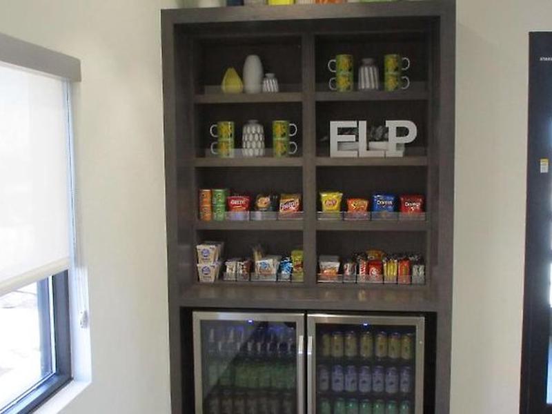 28666C4FB334EFE64F4E50E18F22F07E