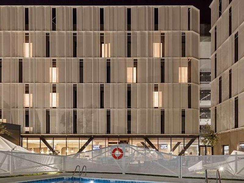 4CF184C8343957D298BB6D33C8441B19