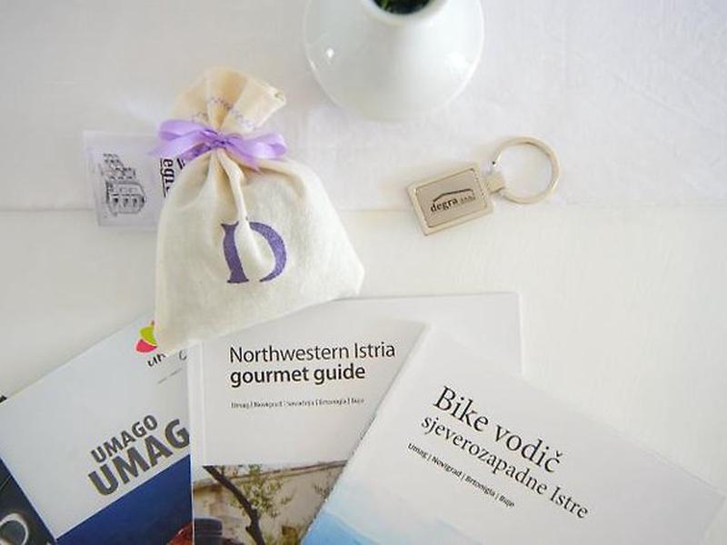 B4861757D090F3DC05818216D5A3C12C