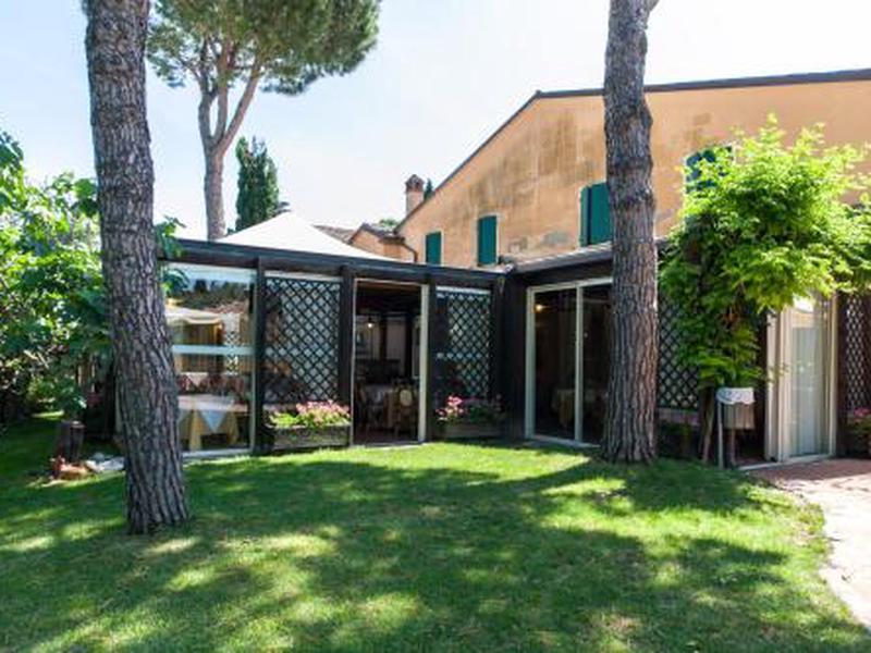 64DA0E6295DC82EC28792767BBE3CCB4