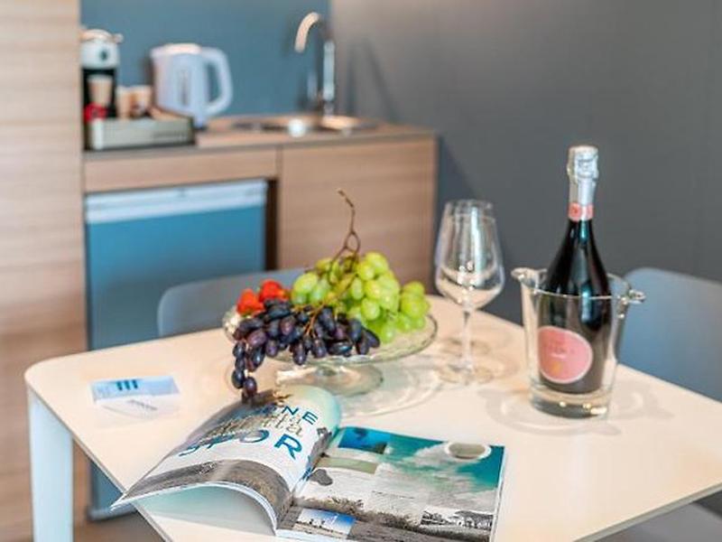 8C511F67C0A75D4C0E24C81937835261