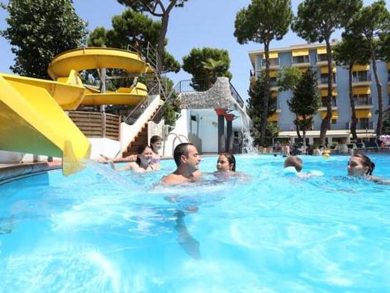 A0F39ACC48A4B5E18616C95ADD34A595