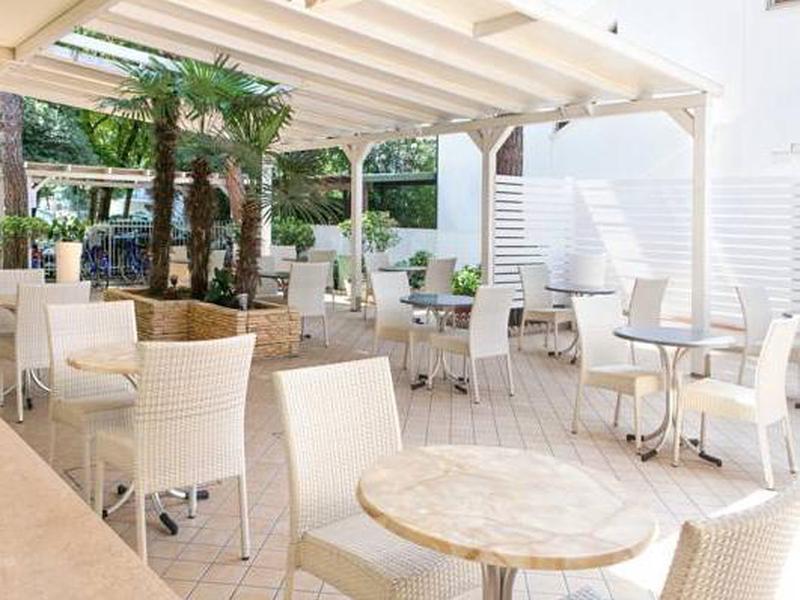 373538ABD5ECD6C183112AA32B62B60C