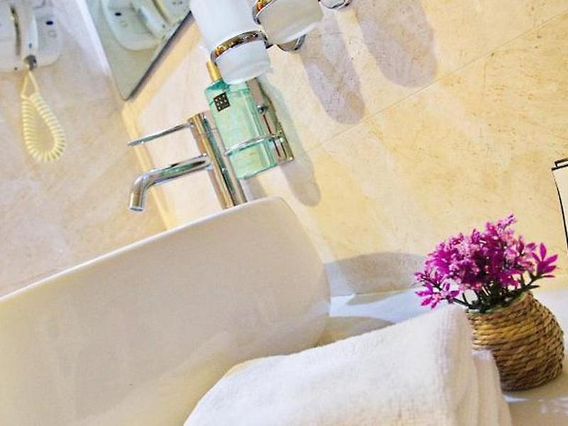 5D693493681614182582C128469C1959