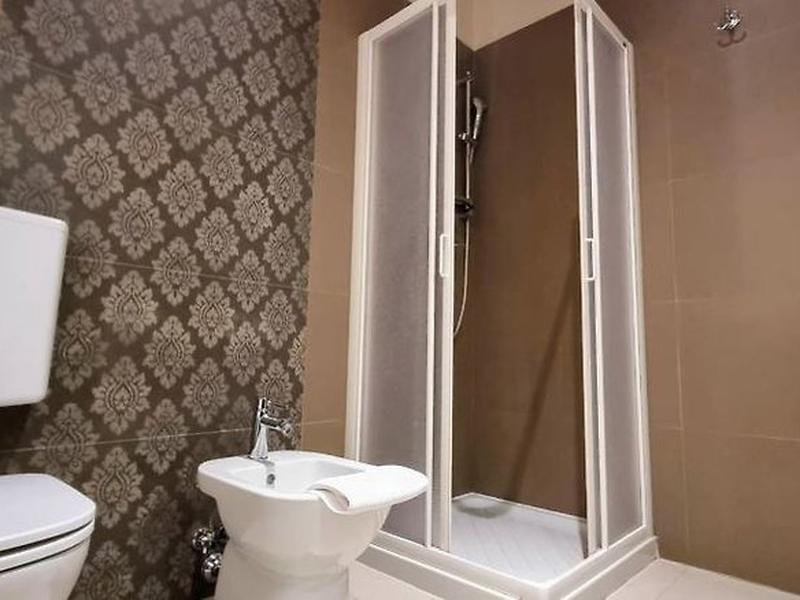 F5A842C1F8A4236AB73735D87FB1EA71