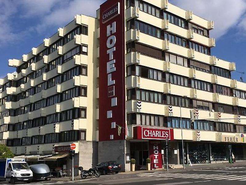 484EAF0C05E9199C66E8D7D3BF74E776