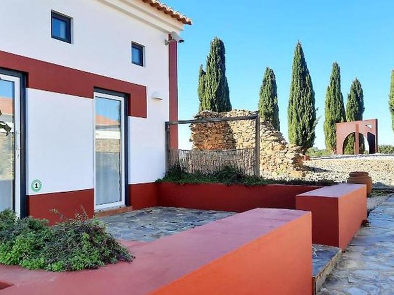 8ED0DDF0E03512D2495A6482DD57C897