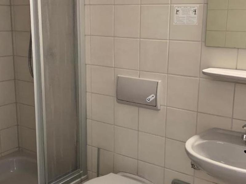 D19DF65C802DC54C2136010580F5E502