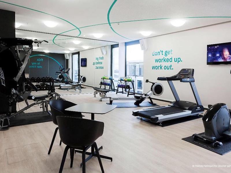 11B8D4170673794F38927512986BB49D