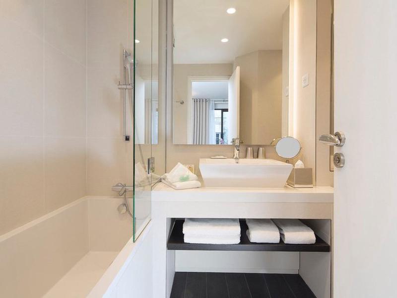 C18F6AC070BA041A9A3183E2B7D54468