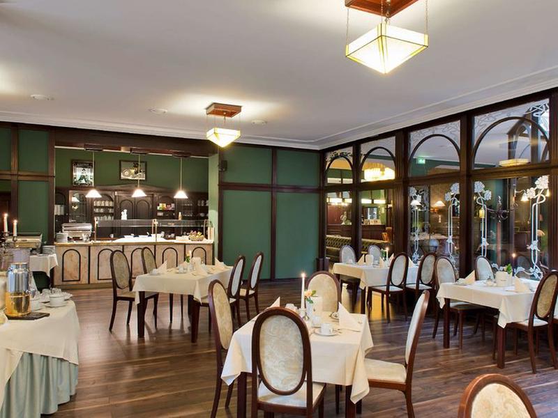 6C9BA8AEFF567F069F2935D43FBC5AE7