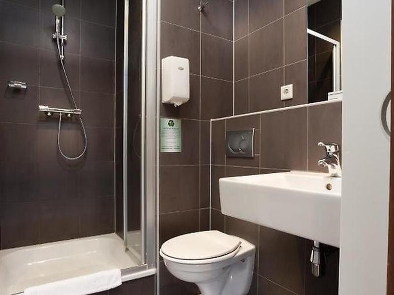 7A43ACFEF3DA7F9928870A1E1A6BFFD0