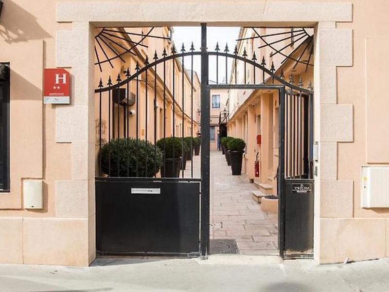 51C8D22338F74161AD61B6BB88109B26