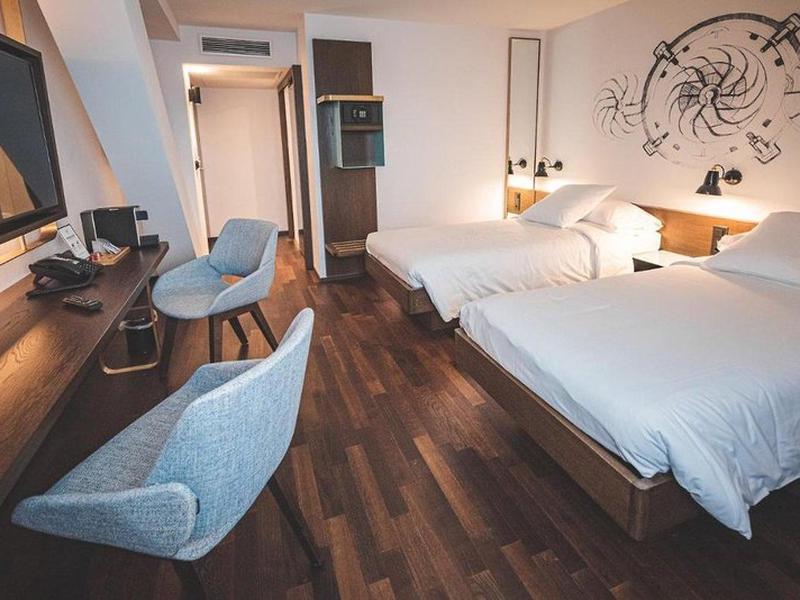 B9F811E1BB59886B3B2F4FB175D29F5C