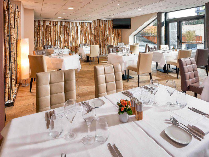 B548063EB2C39292415939807B937F5A